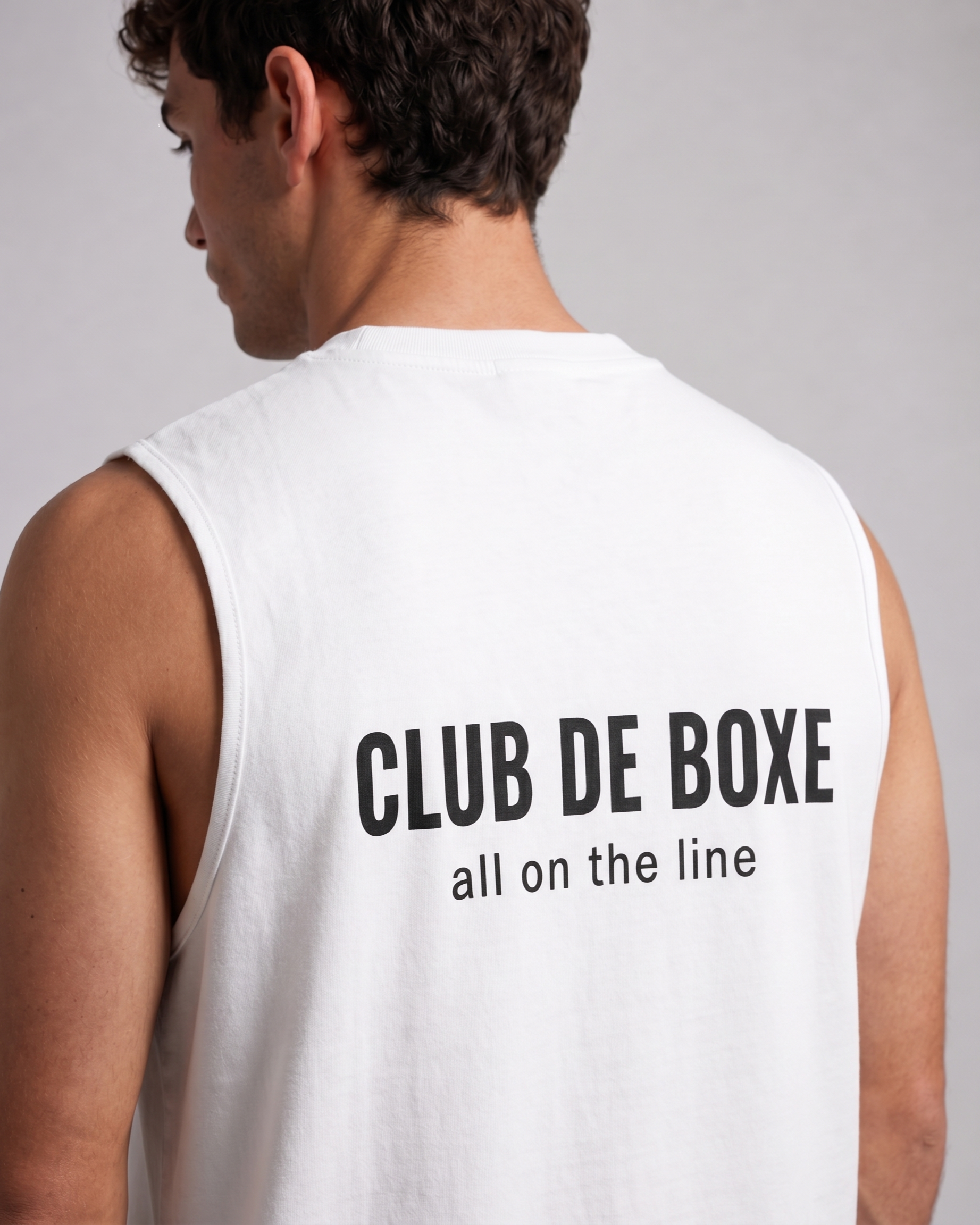Essential Sleeveless T-Shirt